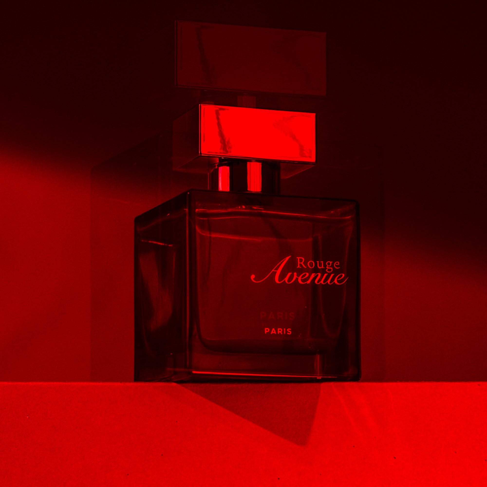 Paris Bleu Rouge Avenue Eau De Parfum 100ml Spray