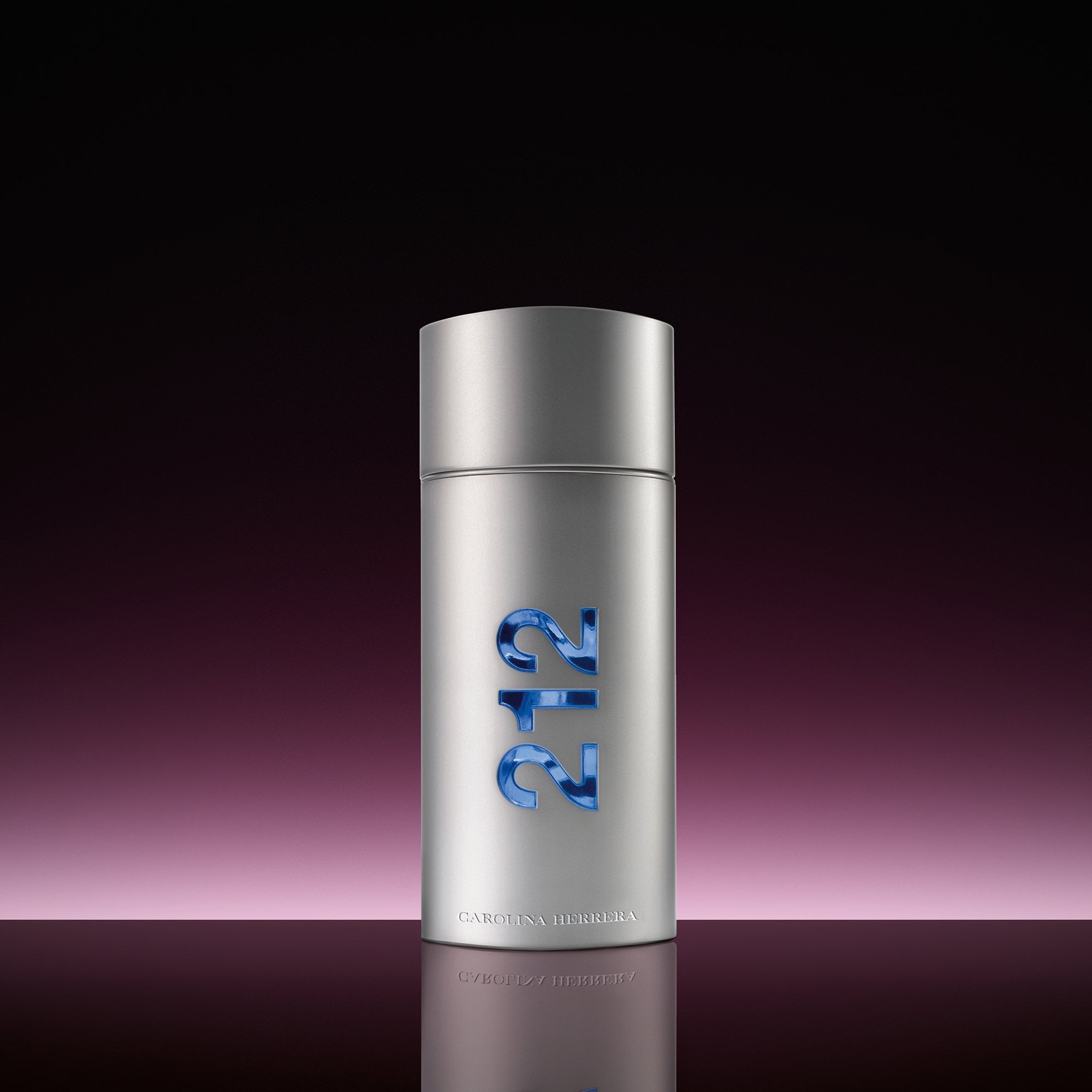 Carolina Herrera 212 Men NYC Eau De Toilette 50ml Spray