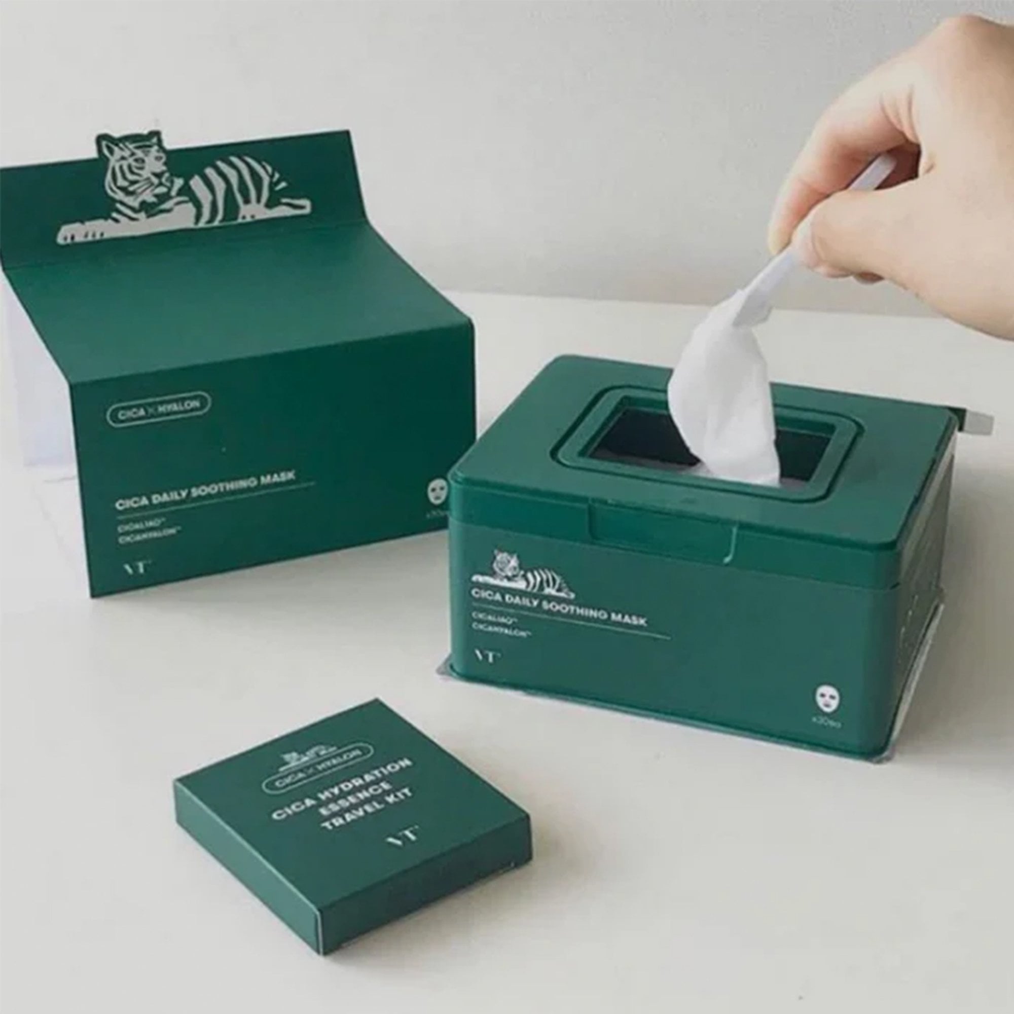 VT Cica X Hyalon Daily Soothing Mask 30pcs Tub