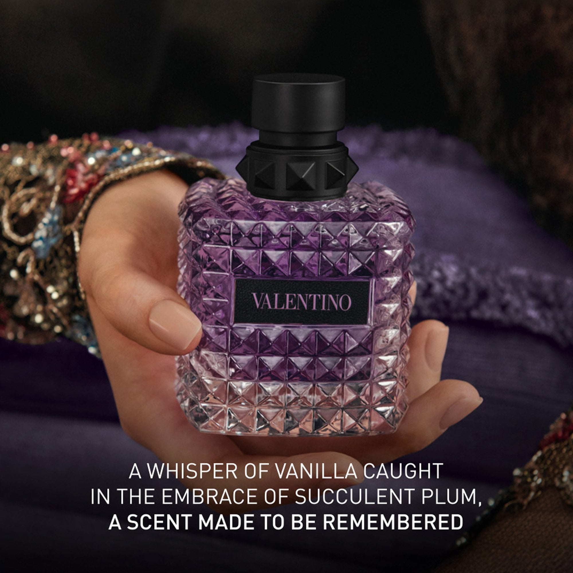 Valentino Born In Roma Purple Melancholia
 Donna Eau De Parfum 50ml Spray